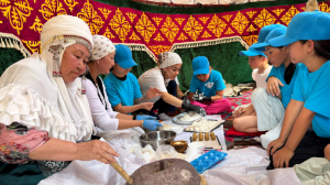 Алматы мектептеріндегі лагерьлерде балалар қалай демалып жатыр?