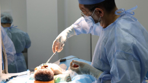 Жаңа туған нәрестенің ми тінінен өскін алынды: сирек жағдай Алматыда тіркелді