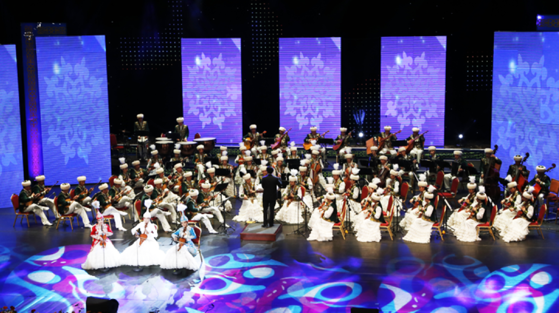 Қазақ ұлттық халық аспаптар оркестрінің концертінде әлем хиттері орындалады