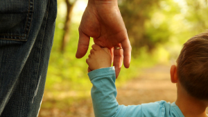 Әкелердің декреттегі уақыты еңбек өтіліне есептеледі