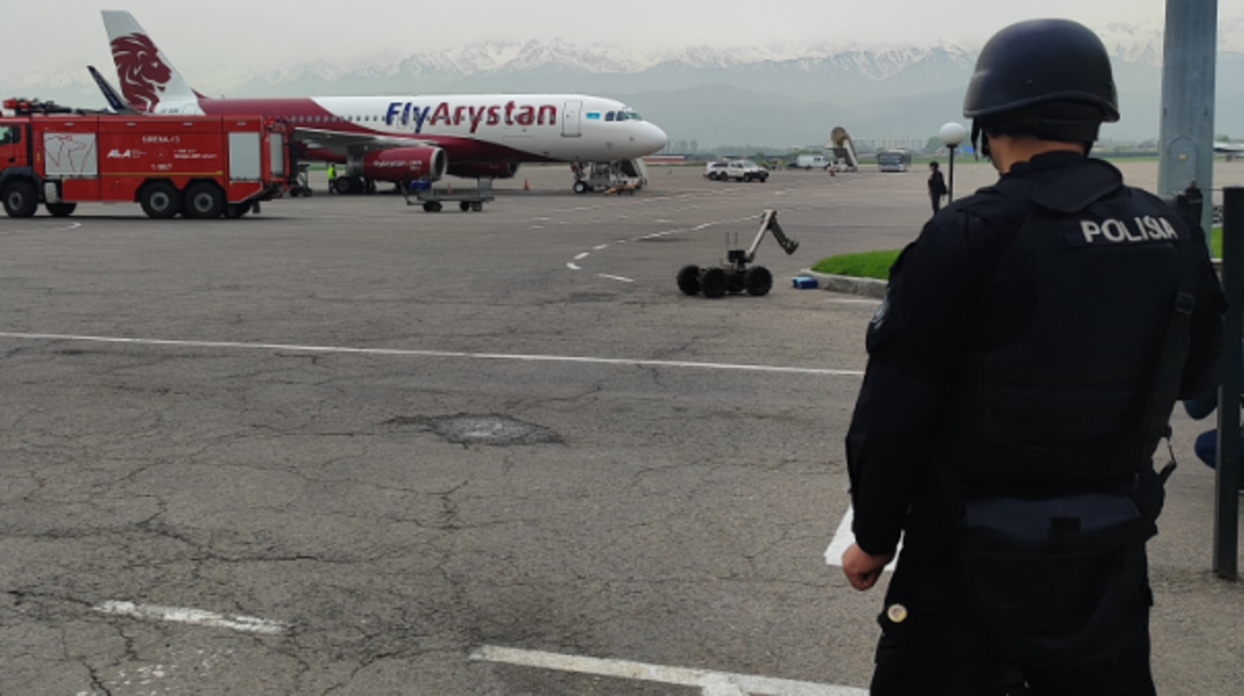 Әуежайдағы қауіпсіздік: орынсыз сөздер мен «әзілдер» үшін жауапкершілік бар