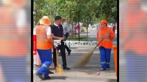 Алматыда тазалықшыға "пранк" жасаған жігіт қамалды