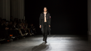 Қазақ жігітінің подиумдағы өмірі: Жеңісбек Лашинмен сұхбат