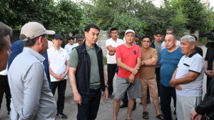 Алматы әкімі Дархан Сатыбалды Алғабас шағынауданы тұрғындарының өтінішін тыңдады