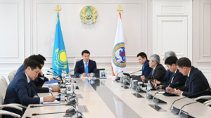 "Ауруханада жағдай мәз емес: лас, ағаш қараусыз қалған". Дархан Сатыбалды қатаң ескерту жасады 