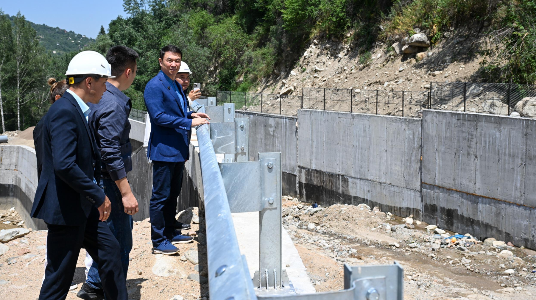 Алматы әкімі қаланы сумен қамтамасыз етуге арналған ірі жобалардың жүзеге асырылу барысын тексерді