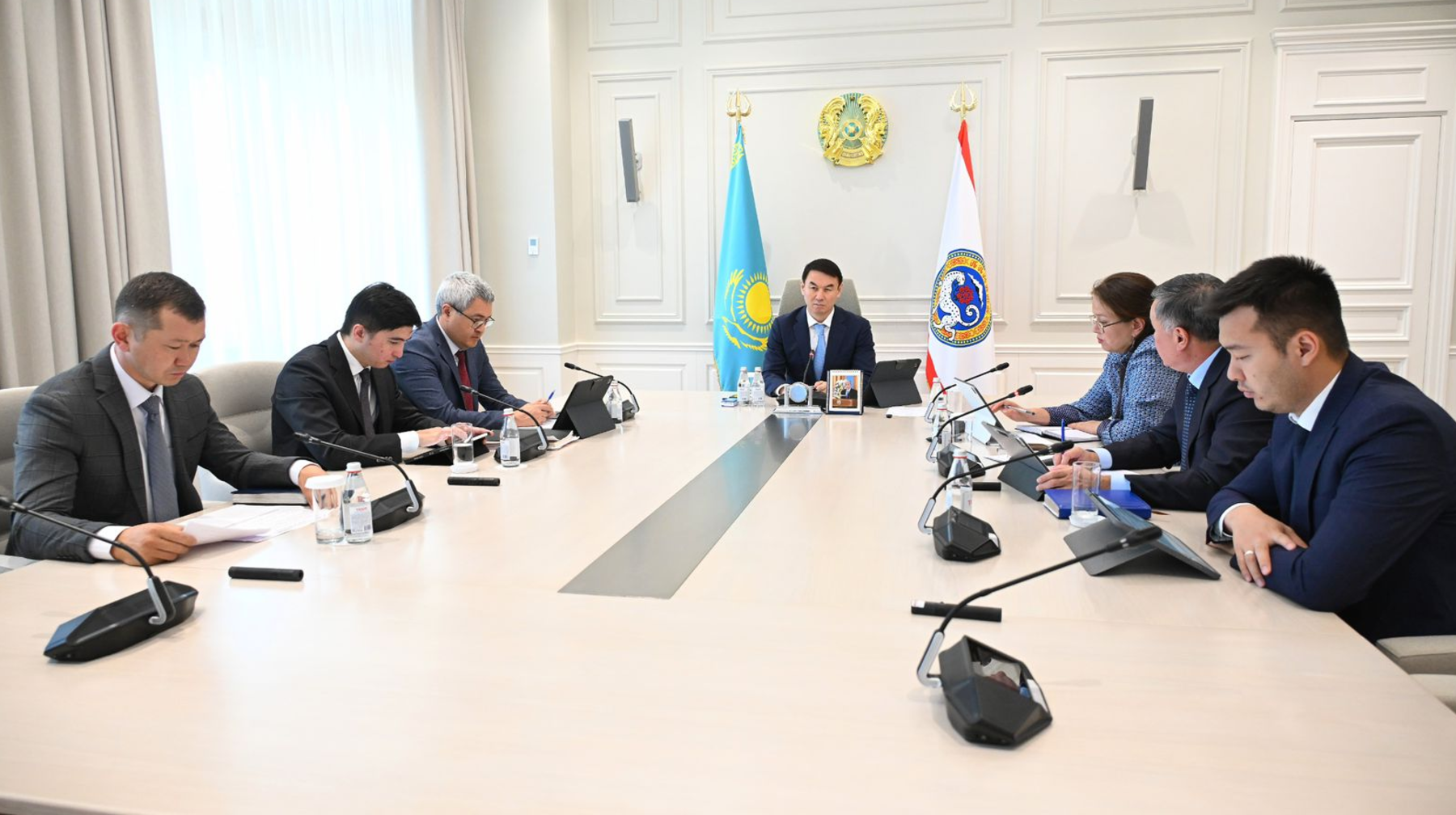 "Мектептер жаңа оқу жылында белгіленген мерзімде дайын болуы керек" – Алматы әкімі