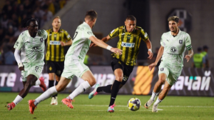 "Қайраттың" қайраты қайта оралды: Жанкешті жігіттер жеңісті жолмен жүріп келеді