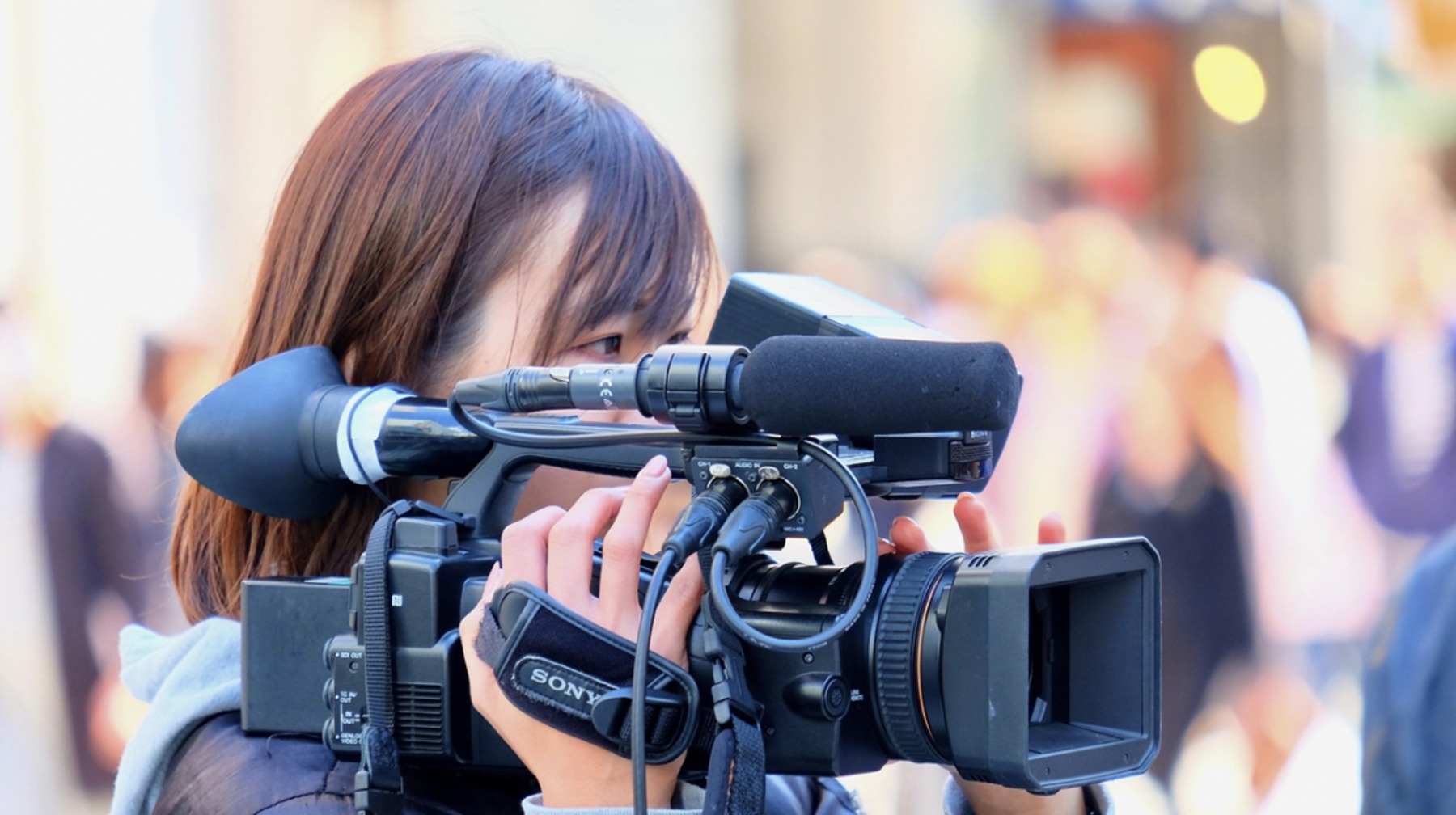 Оңтүстік Корея жұлдыздары Алматыда: қалада Netflix тревел-шоуы түсірілді