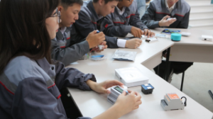 Алматыда жұмыспен қамту мен әлеуметтік қолдауға басымдық берілді