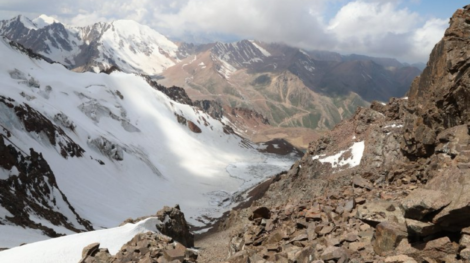 ТАУ ҚАТЕЛІКТІ КЕШІРМЕЙДІ