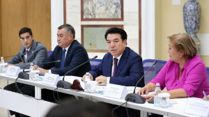 Ғани Бейсембаев Алматы қаласының Қоғамдық кеңесімен кездесу өткізді