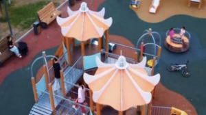 Алматының Алатау ауданында балаларға арналған жаңа ойын алаңы ашылды