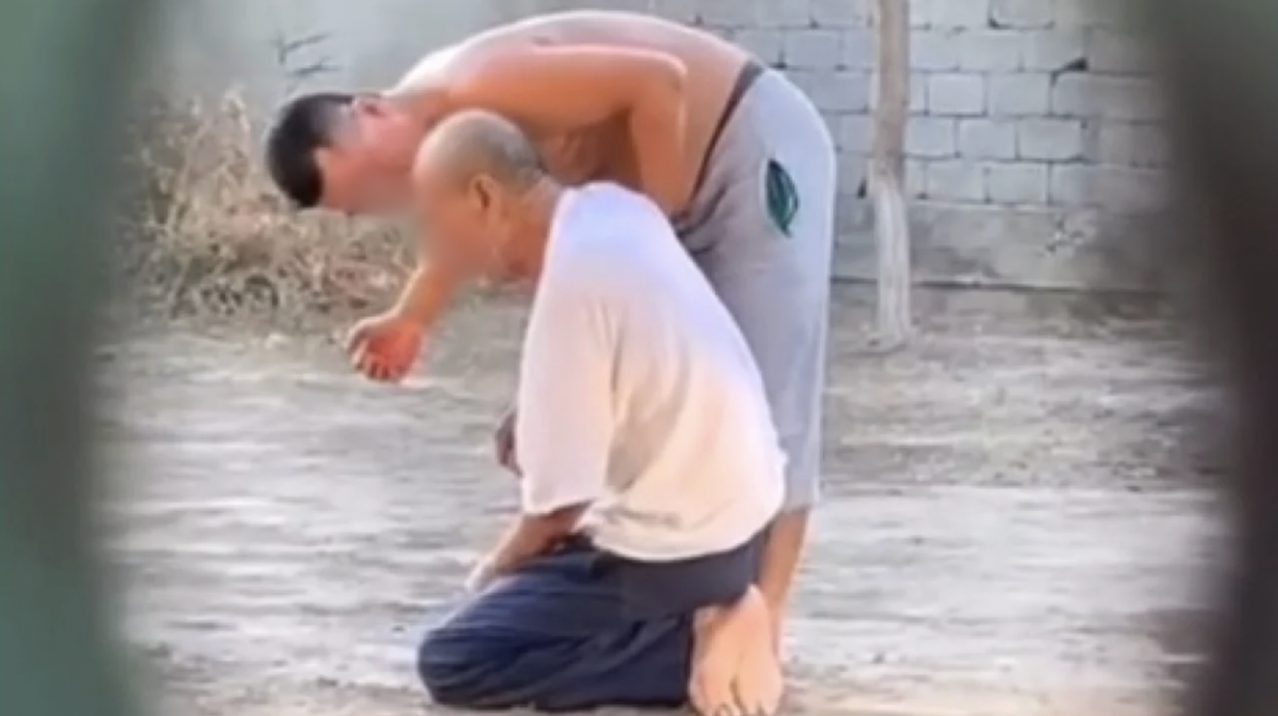 Түркістан облысында өз әкесін аяусыз ұрған ер адам ұсталды