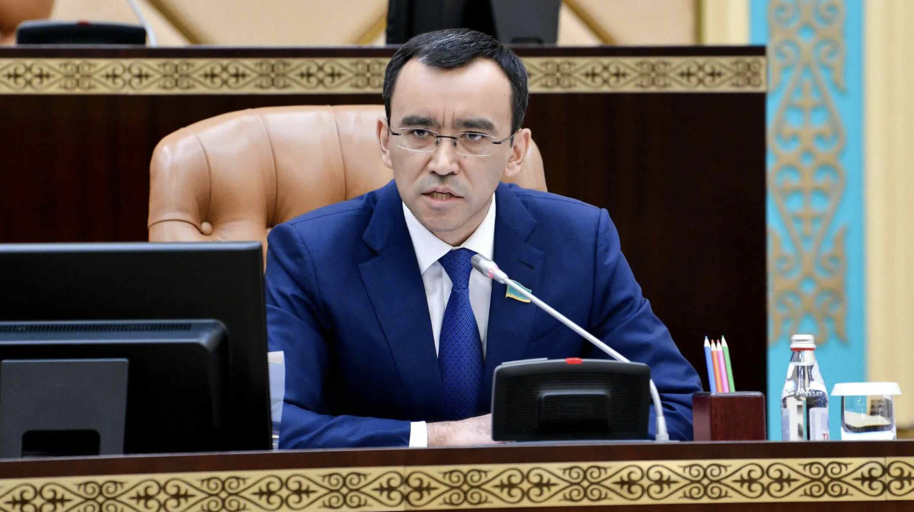 "Анасын қатты жақсы көрсе..." Әшімбаев Назаровтың әрекетіне қатысты сұраққа жауап берді