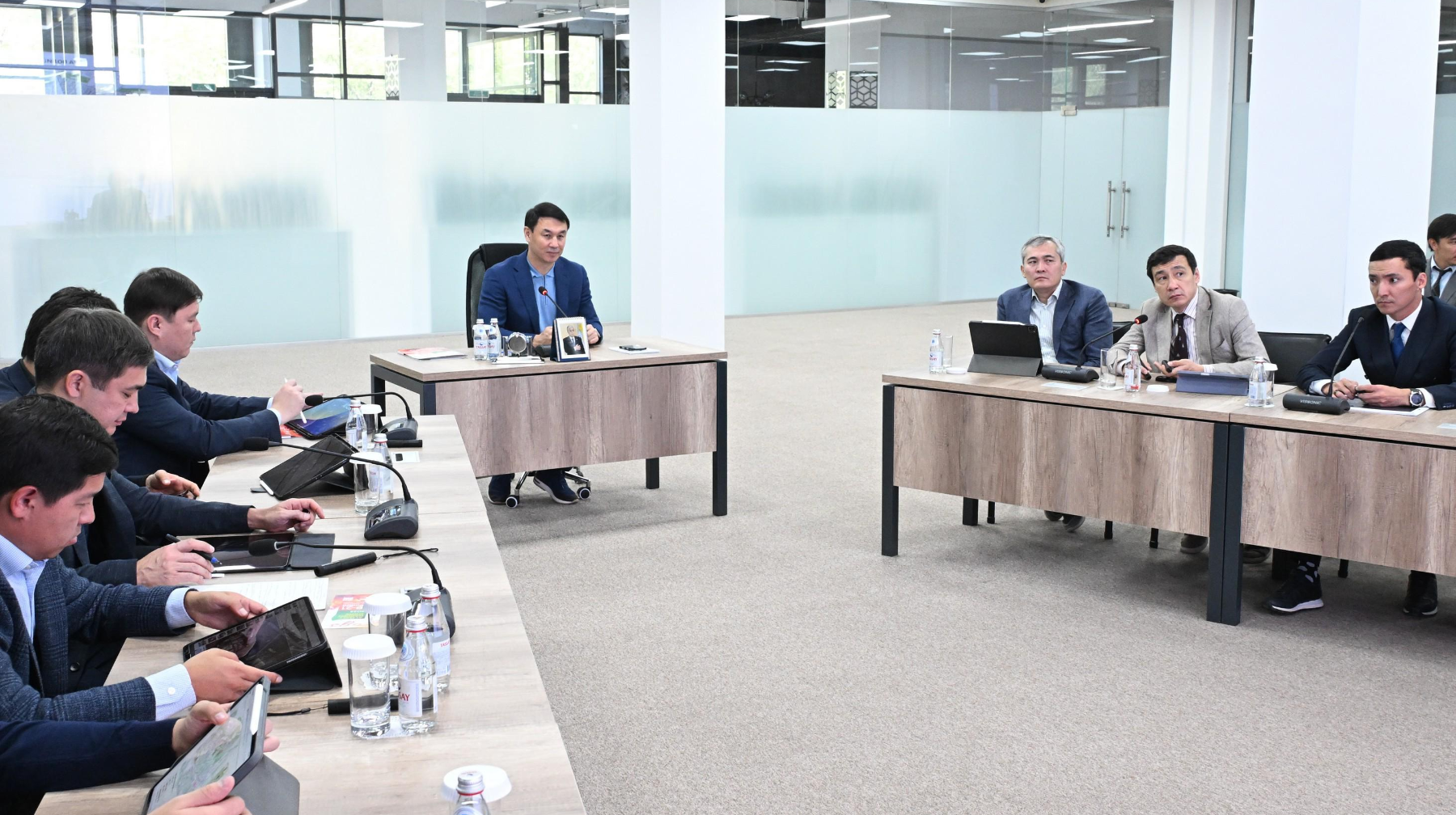 Полиорталықтарды дамыту және Бас жоспарды түзету: Алматыда қала құрылысының жаңа бағыттары талқыланды