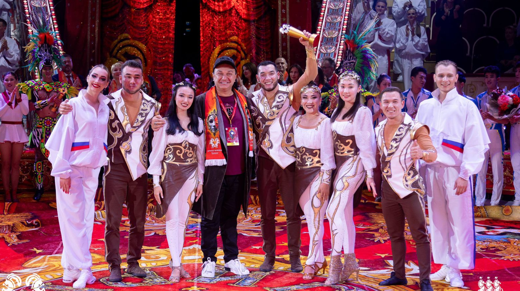 Алтын мен қола: Алматы циркі халықаралық екі фестивальде жеңіске жетті