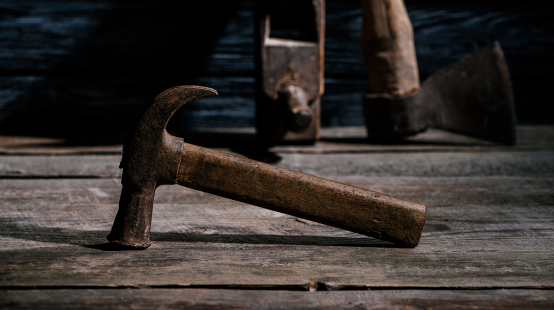 Түркістан облысында ер адам алдымен әйелін өлтіріп, кейін өзіне қол жұмсаған