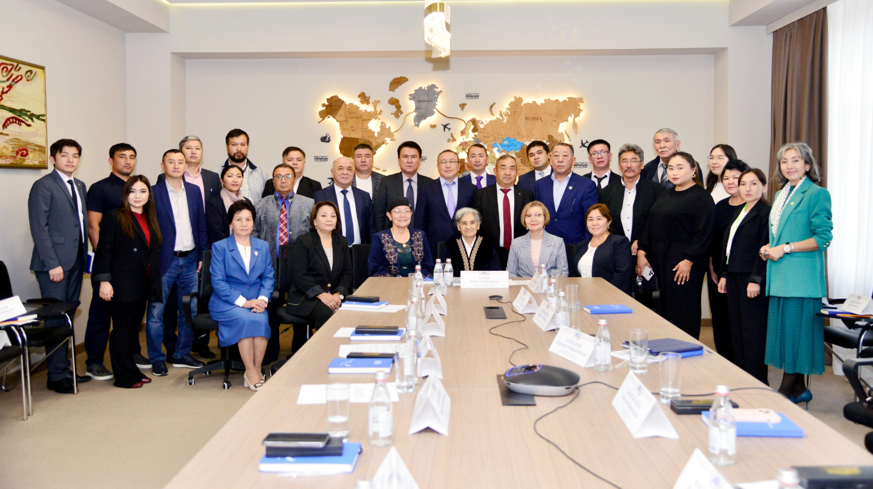 «ҚАЗАҚ ТІЛІ» ҚОҒАМЫНЫҢ КЕҢЕЙТІЛГЕН ОТЫРЫСЫ ӨТТІ