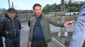 Дархан Сатыбалды су басу мәселесін жедел шешуді және радиалды жолдарды кеңейтуді тапсырды