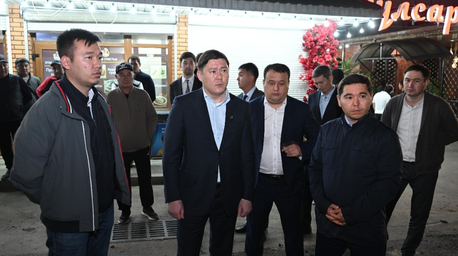 Алматы әкімінің орынбасары Алмасхан Сматлаев қаладағы негізгі нысандарды тексерді