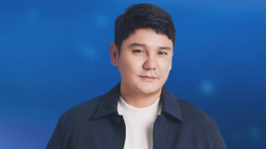 Әнші Бейбіт Қорған ұшақтағы тәртіпсіздігі үшін жауапқа тартылды