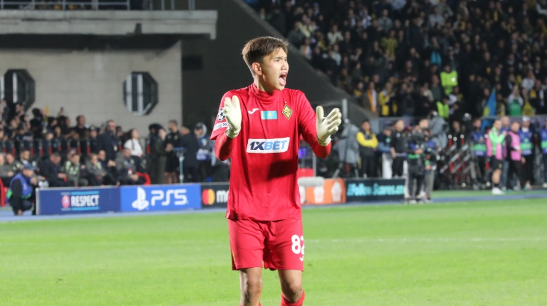 "Қайрат" қақпашысы Шерхан Қалмұрза Чемпиондар лигасының үздіктер тізіміне енді