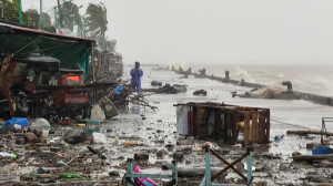 Сұлулық байқауы кезінде болған жойқын жер сілкінісі видеоға түсіп қалды