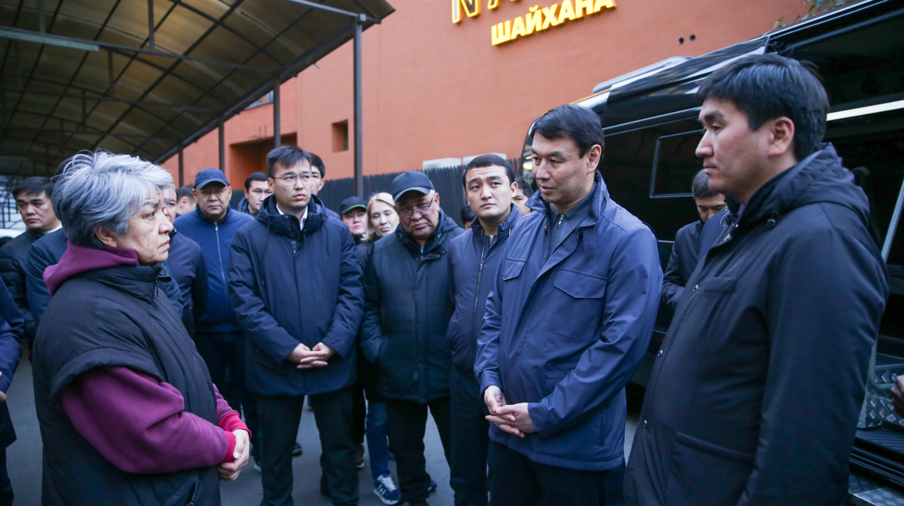 Алматы әкімі тұрғындардың көріктендіру және құрылыс мәселесіне қатысты өтінішін қарады