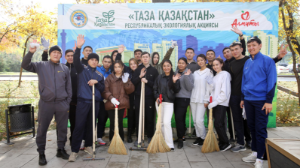 Алматыда «Таза Қазақстан» акциясы аясында жергілікті сенбілік өтті