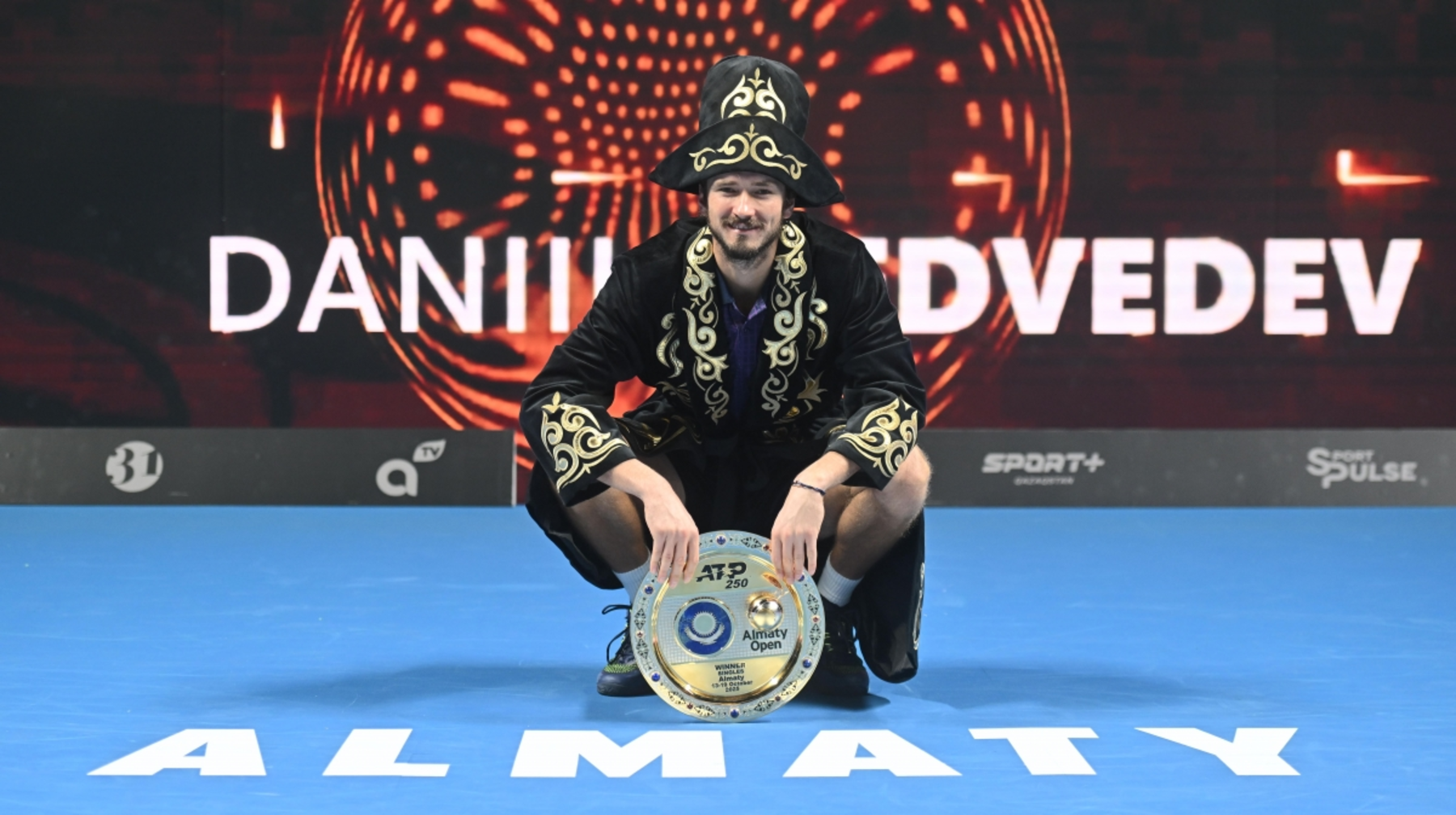 Даниил Медведев Алматыдағы ATP 250 турнирінде топ жарды