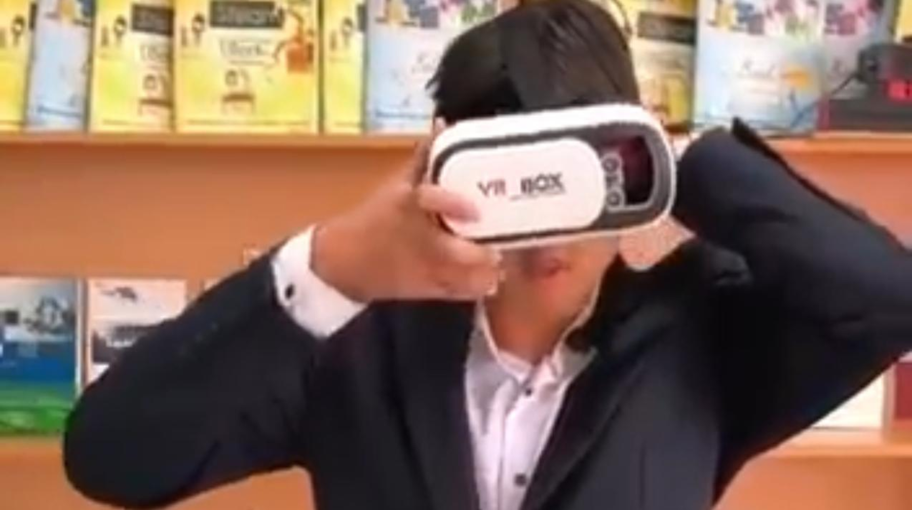 Астаналық оқушы зағип жандарға арналған ақылды көзілдірік ойлап тапты 