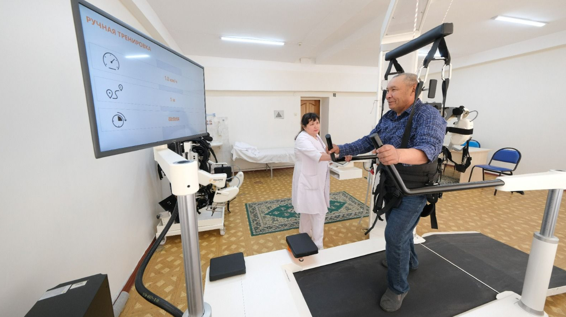 Алматы әлеуметтік осал азаматтарға қолдауды күшейтіп, цифрлық сервистерді енгізуде