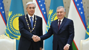 Қасым-Жомарт Тоқаевқа Өзбекстанның ең жоғары мемлекеттік наградасы табысталды