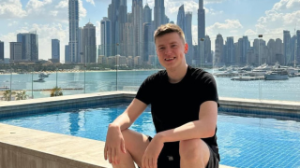 Қазақстанда ел алдында жүрген танымал блогерге іздеу салынды