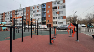 Наурызбай ауданында аулалар мен қоғамдық кеңістіктер жаңартылды