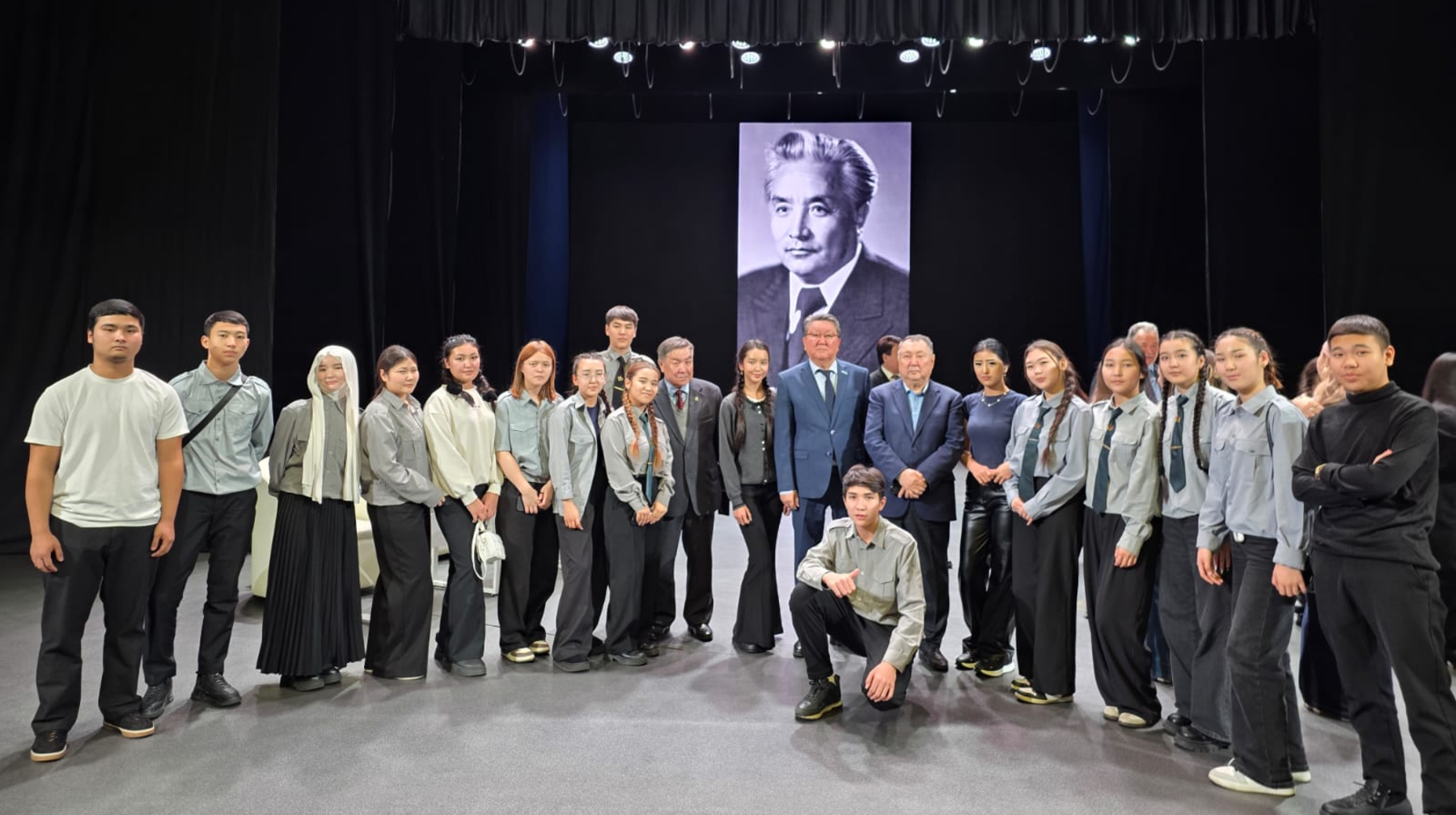 Тұлғасыз тарих жасалмайды. Кәкімбек Салықовқа арналған тағылымды кеш өтті