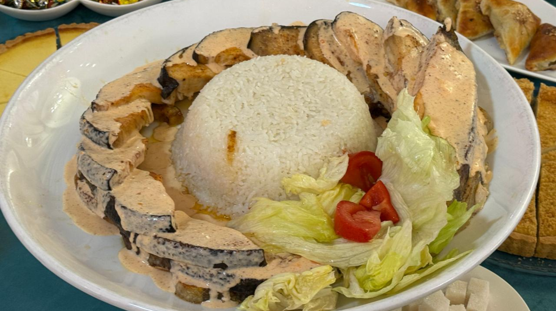 Жаңа жыл мерекесінде қалай дұрыс тамақтану керек: диетолог кеңесі