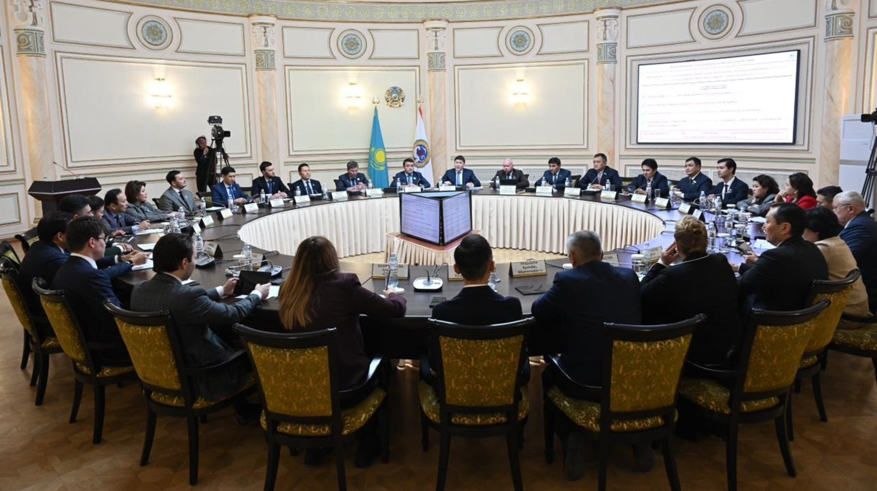 Алматыда атмосфералық ауаны қорғау қағидалары Мәслихатқа ұсынылды