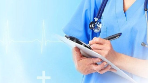 2026 жылы Қазақстанда медицина қызметкерлерінің еңбек ақысы көтеріледі және құқықтық қорғалуы күшейтіледі