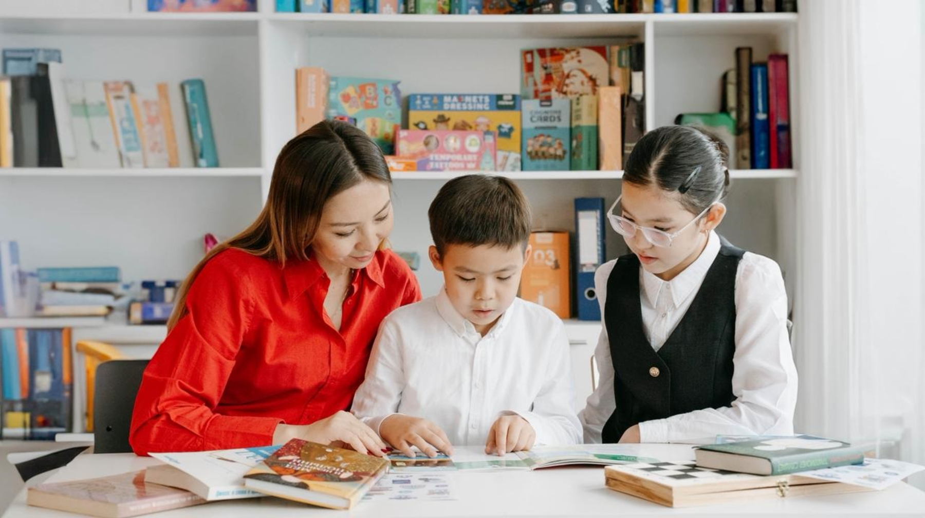 Алматы мектептері отандық әрі тегін BilimClass электрондық журналына көше бастады