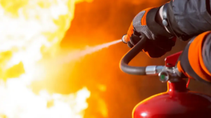 Ақтауда ТЖО өртеніп, екі қызметкер ауыр халде ауруханаға түсті