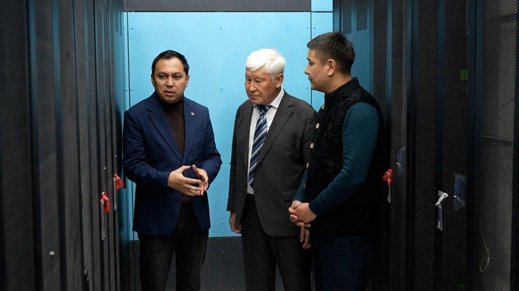 Академик Асқар Жұмаділдаев күрделі есептерді шығаруда ҚазҰУ суперкомпьютерін пайдаланады