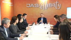 Алматыда жас ғалымдар қаланың дамуындағы ғылымның рөлін талқылады