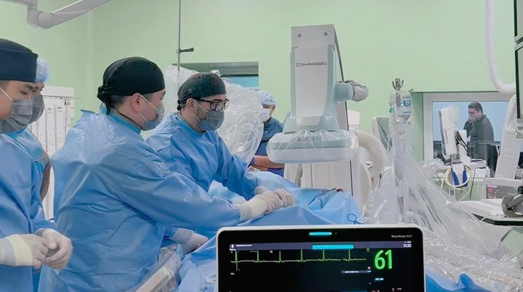 Алматыда егде жастағы науқастарға наркозсыз ауыр отасы жасалды