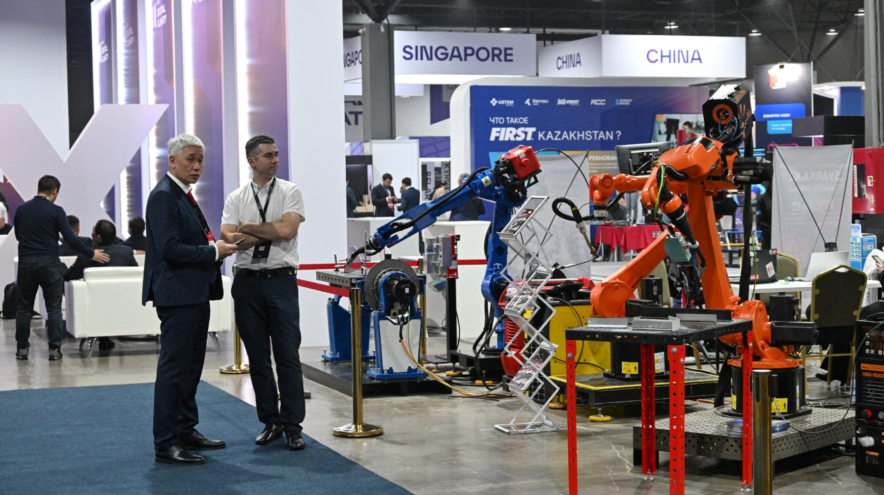 Мектептегі ЖИ-ден цифрлық медицинаға дейін: Алматының 2026 жылға арналған бағыты