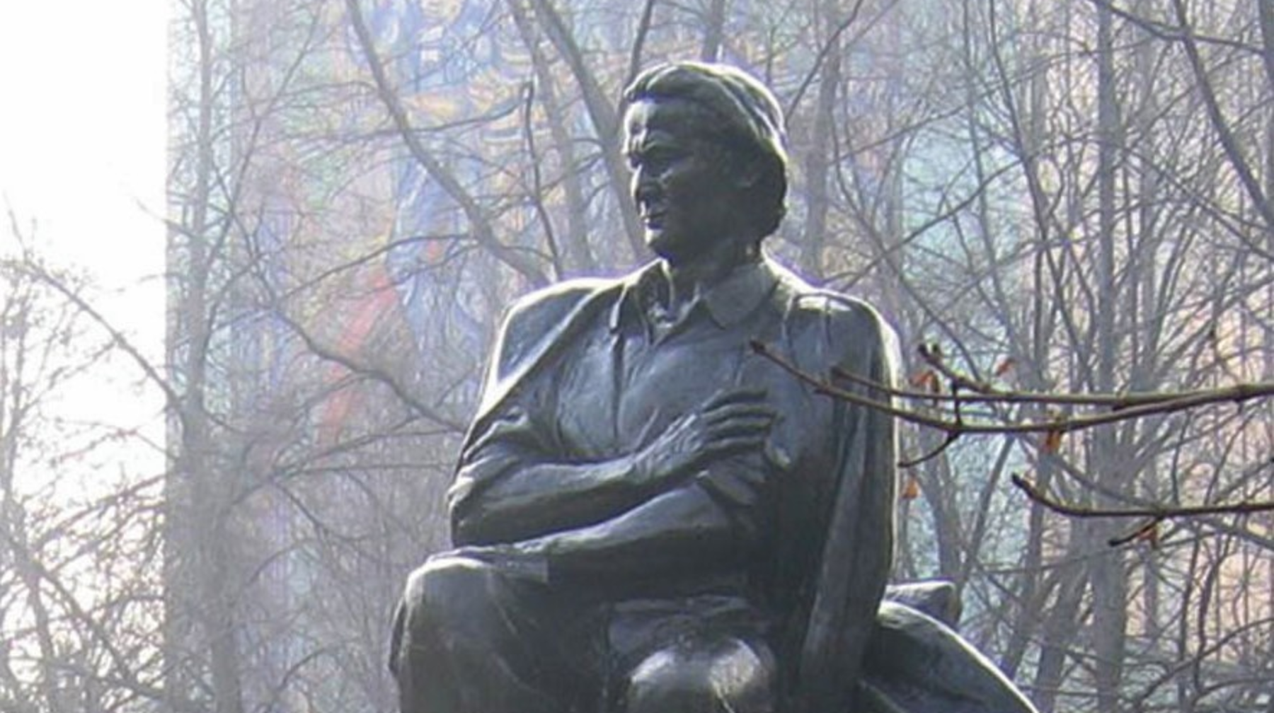 Ол өлген жоқ, тек өлеңге айналды...