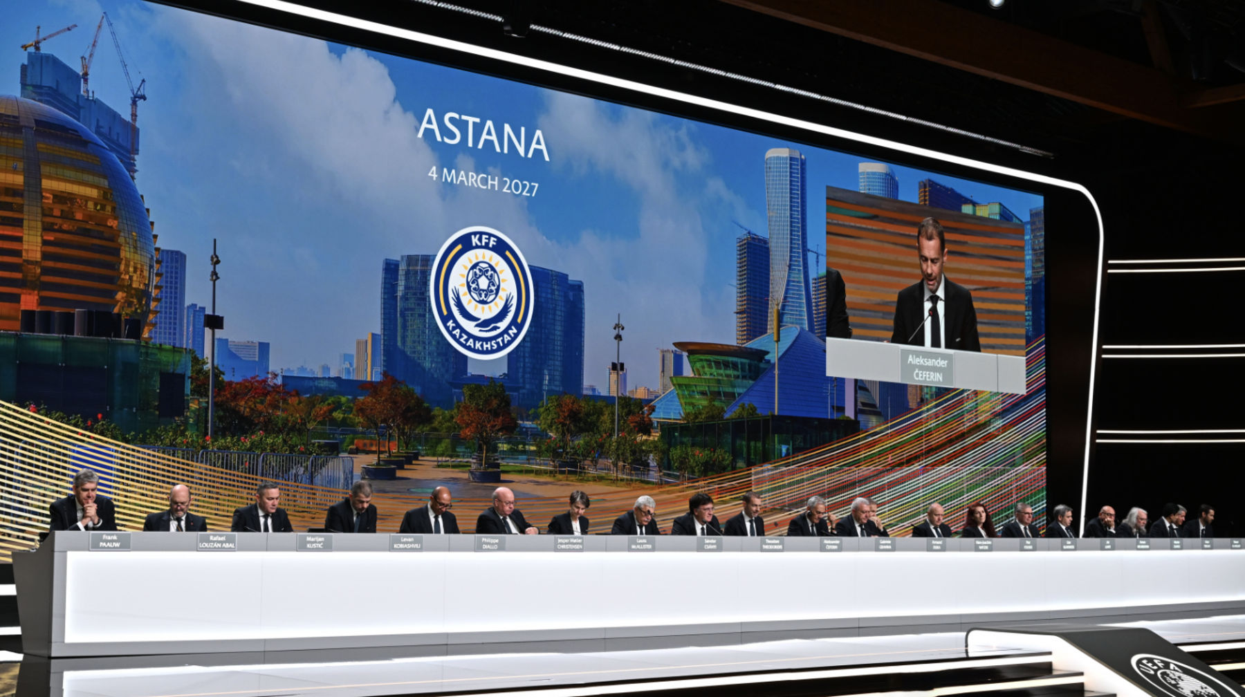 УЕФА-ның президенті Қазақстанда сайланбақ 