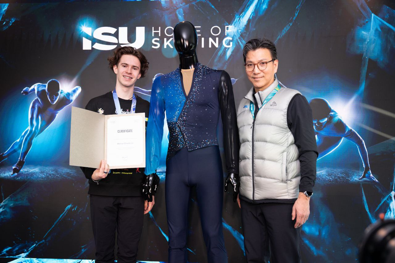 Михаил Шайдоровтың тарихи костюмі Олимпиада мұражайына қойылды