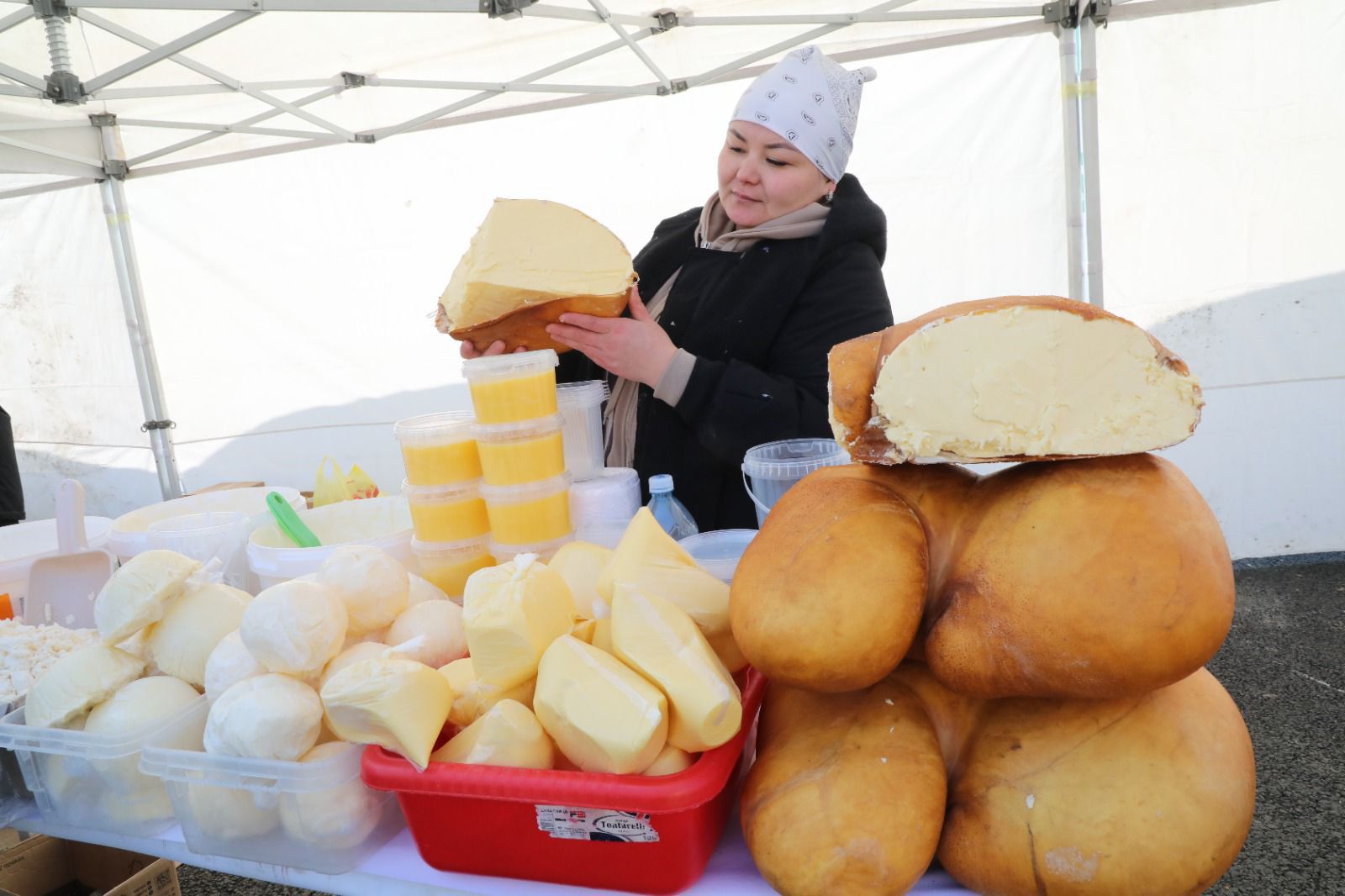 Алматының Әуезов ауданында сауда көлемі бірінші тоқсанда 20%-ға өсті
